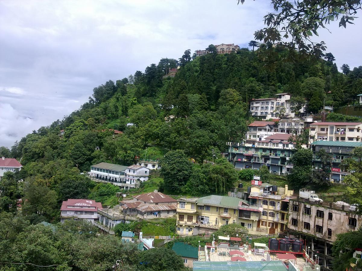 Hotel Silver Rock Mussoorie Eksteriør bilde